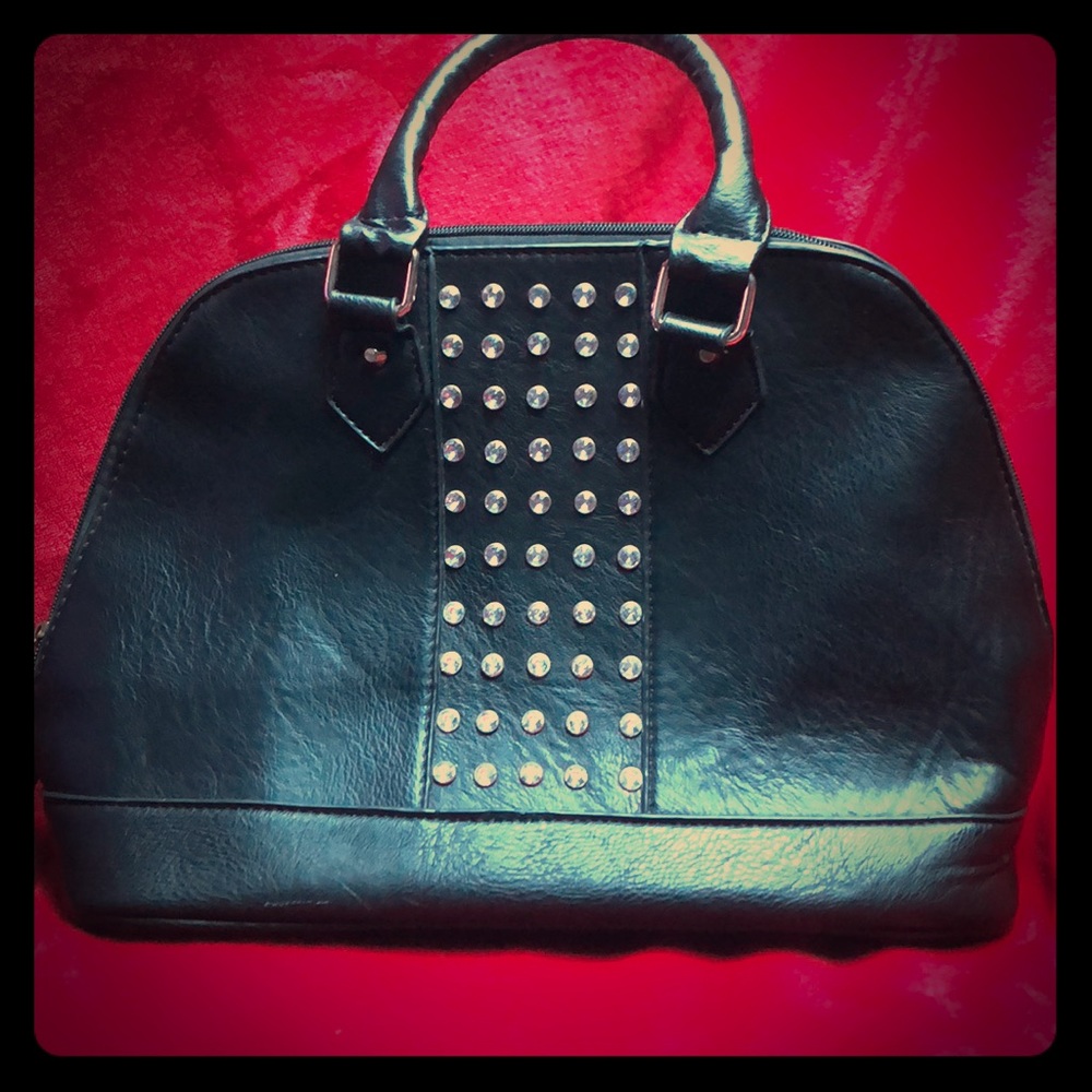 (New) Black Medium handbag